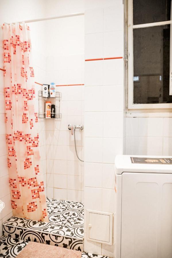 Stylish And Spacious ! Location Kazincy Netflix * Budapesta