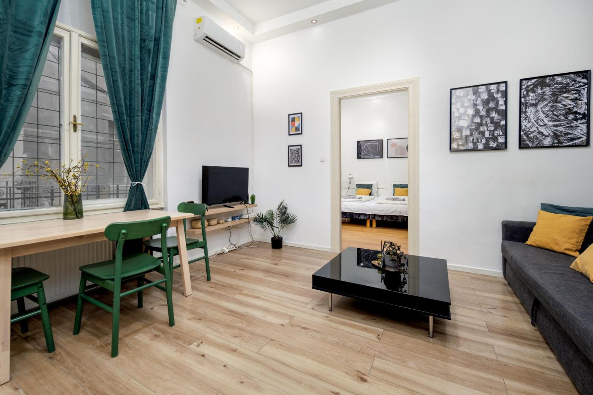 Kazincy -szimpla Kert 1br Apartman